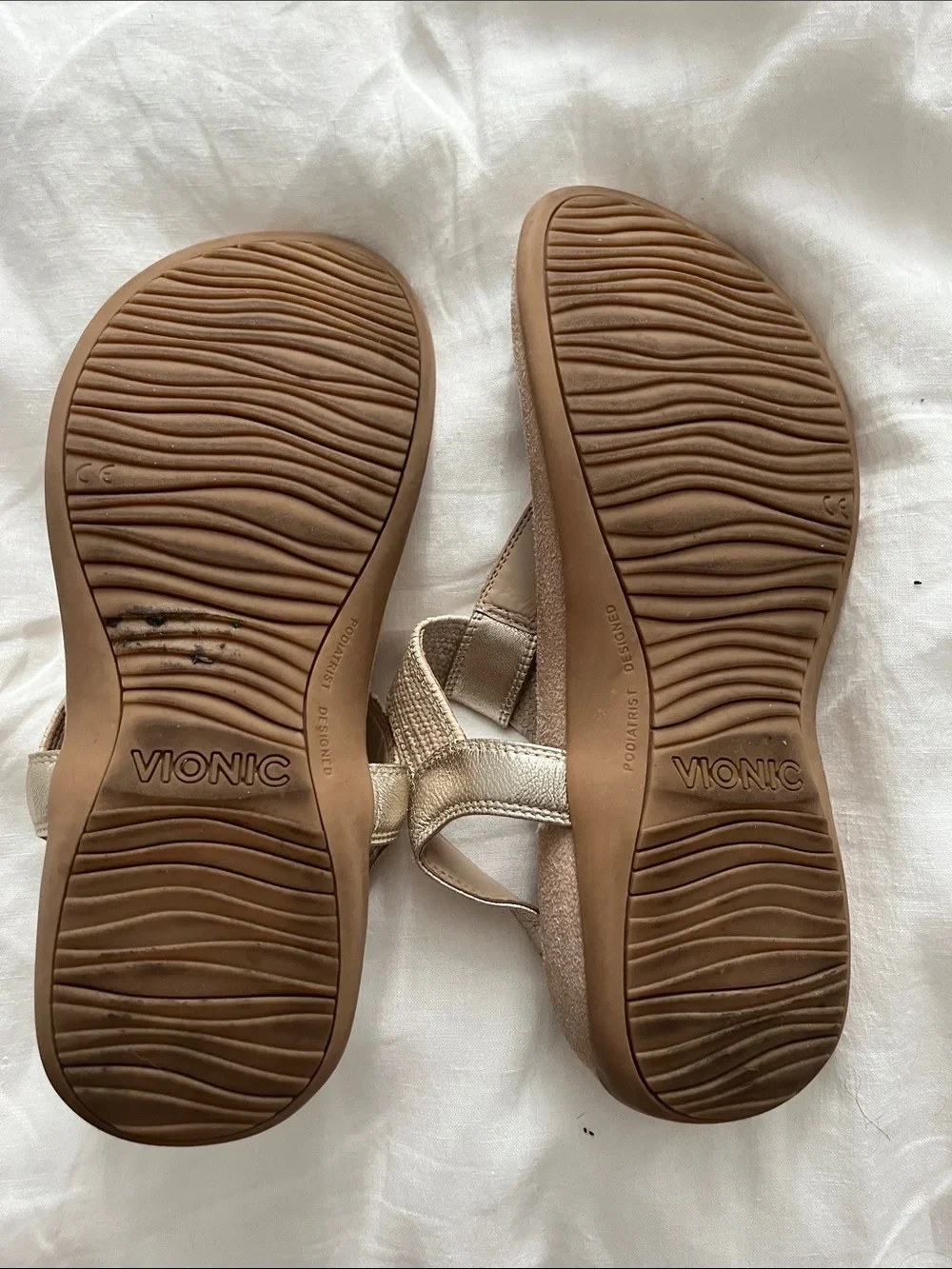 Vionic Brea Sandal Size 8W